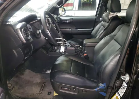 2023 Toyota Tacoma Double Cab z USA, uszkodzony, nr VIN 3TMCZ5AN9PM610075